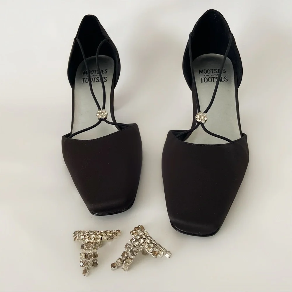 Vintage Mootsies Tootsies black heel pump rhinestones shoes 7.5 chunky heel